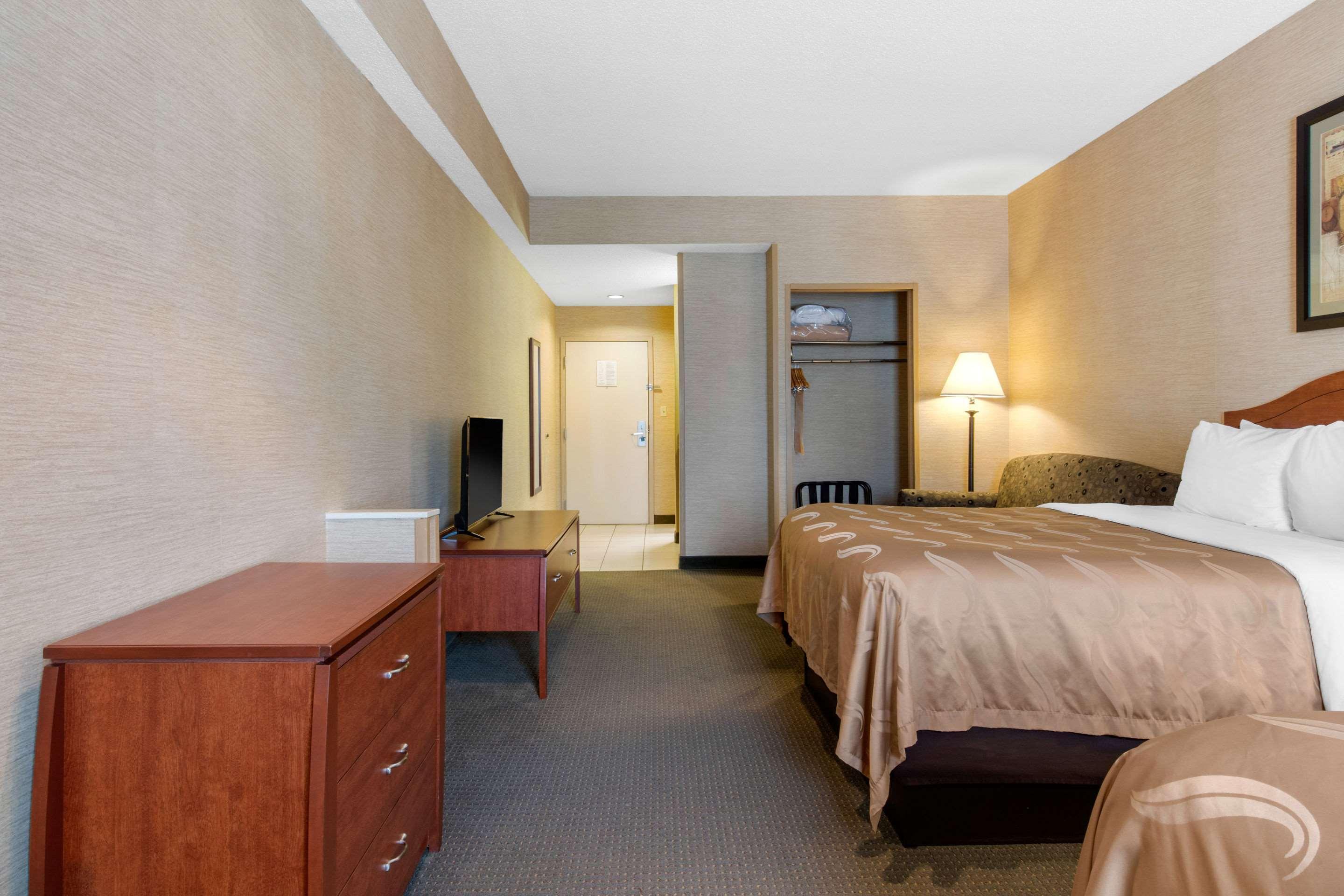 Quality Inn & Suites Benton - Draffenville Εξωτερικό φωτογραφία