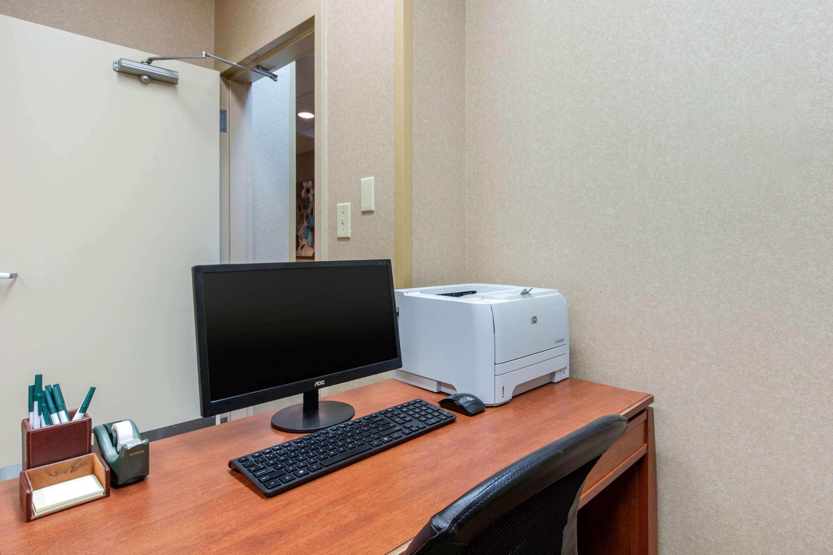 Quality Inn & Suites Benton - Draffenville Εξωτερικό φωτογραφία