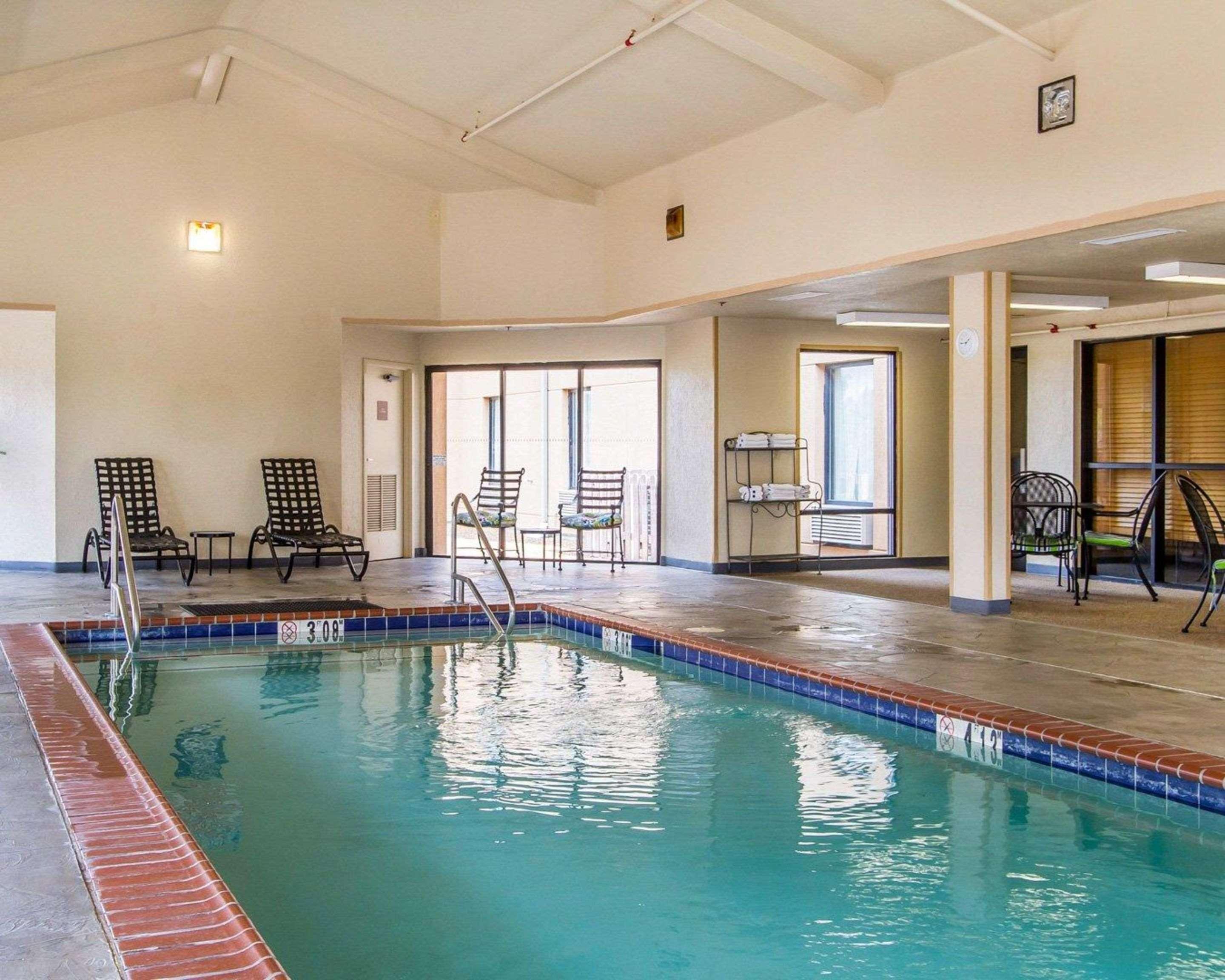 Quality Inn & Suites Benton - Draffenville Εξωτερικό φωτογραφία
