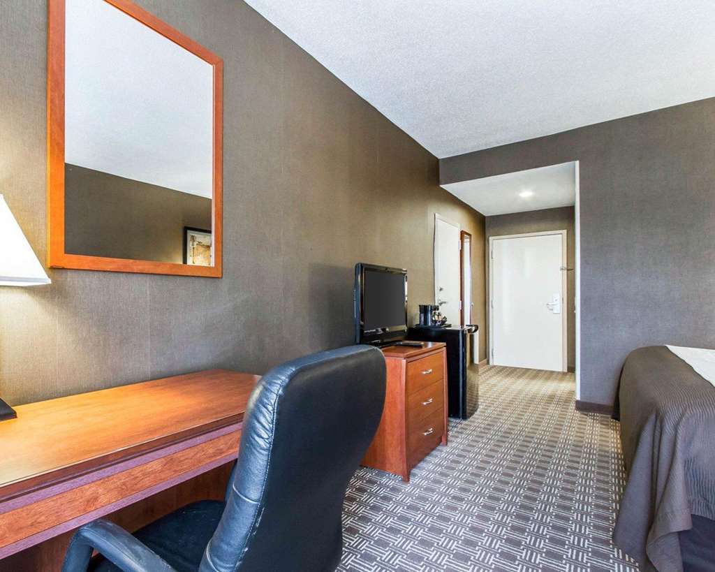 Quality Inn & Suites Benton - Draffenville Δωμάτιο φωτογραφία
