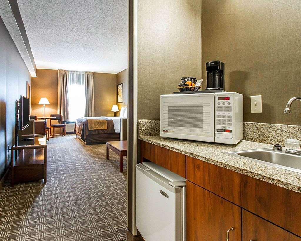 Quality Inn & Suites Benton - Draffenville Δωμάτιο φωτογραφία